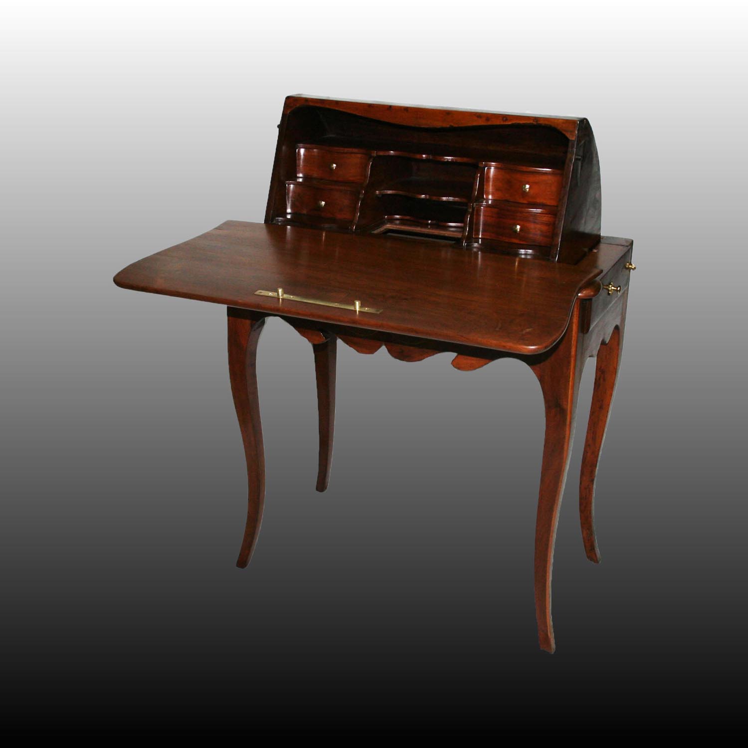 Bureau Â« Capucin Â» dâ€™Ã©poque Louis XV - Cliquez sur l'image pour la fermer