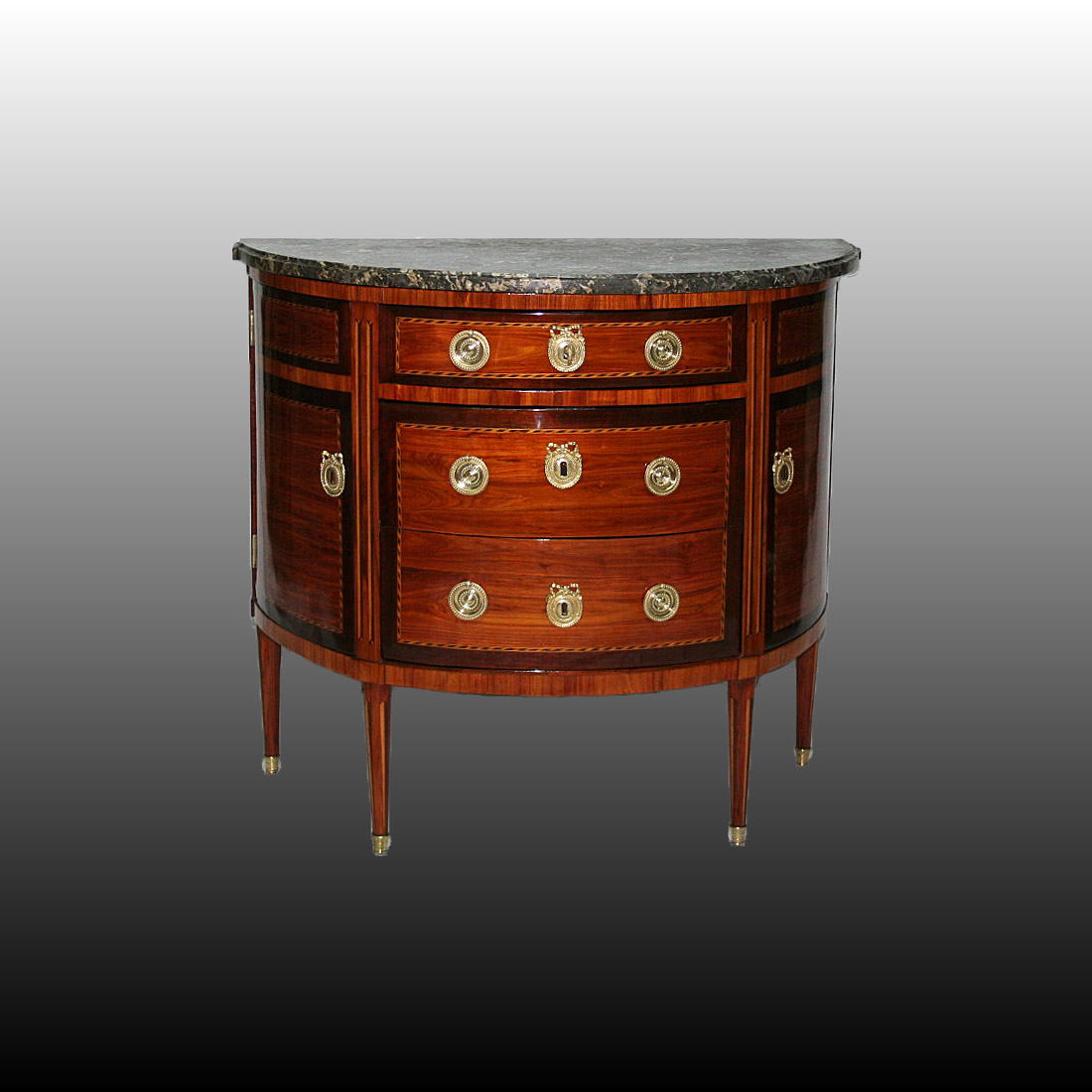 Commode demi line Louis XVI - Cliquez sur l'image pour la fermer